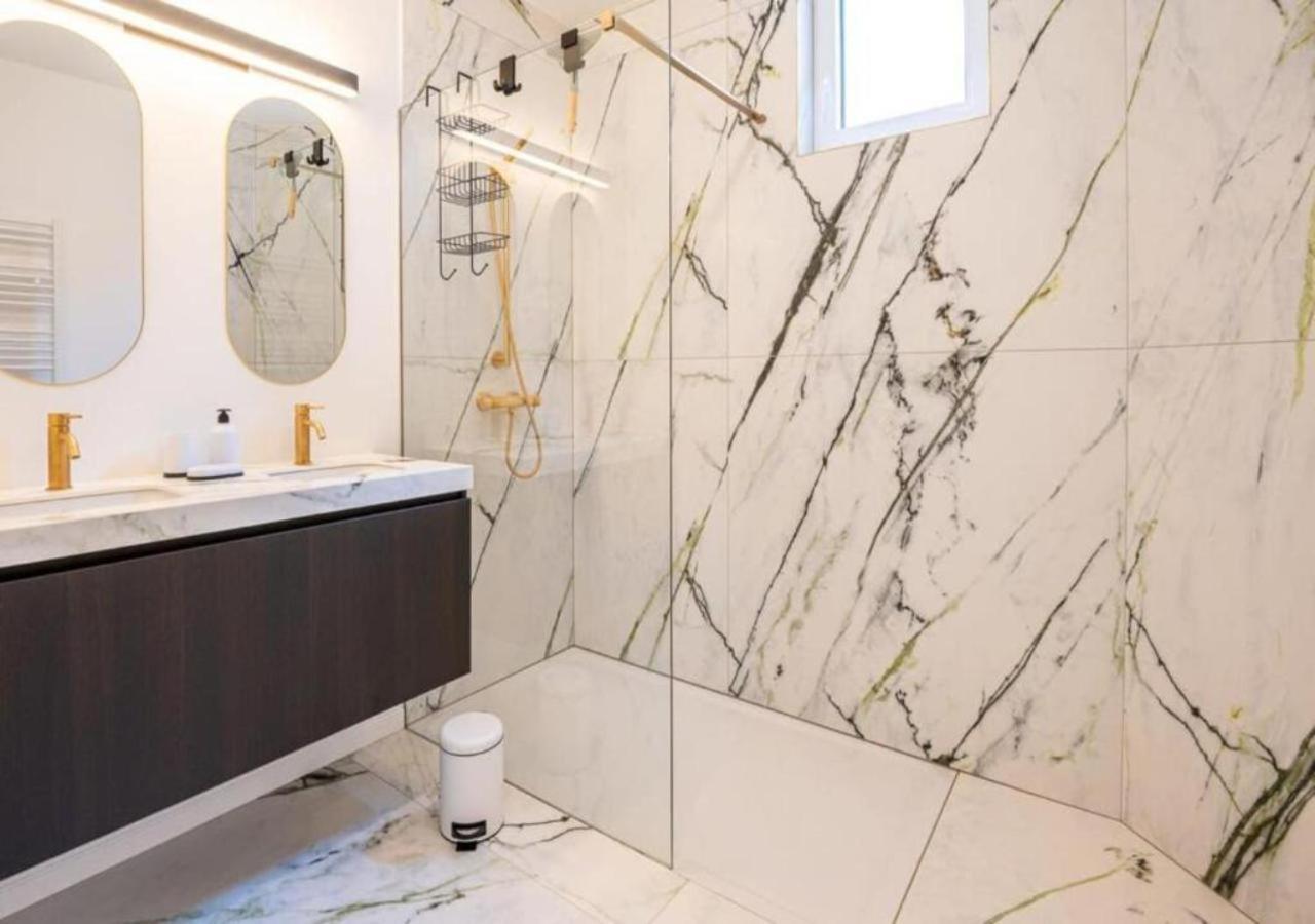Renovated Art Deco Apartment With Vintage Elements Oostende Bagian luar foto