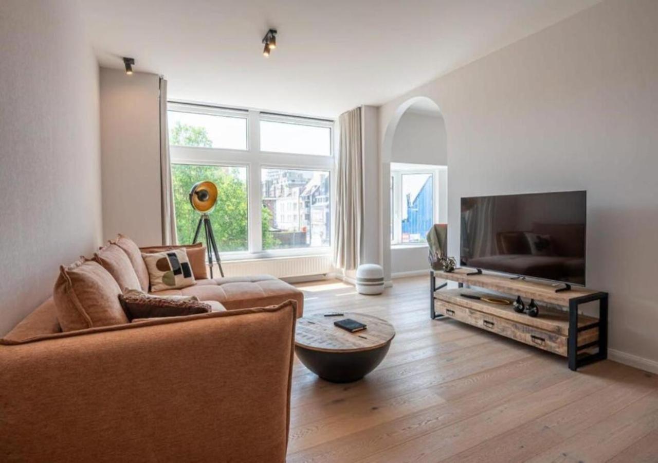 Renovated Art Deco Apartment With Vintage Elements Oostende Bagian luar foto